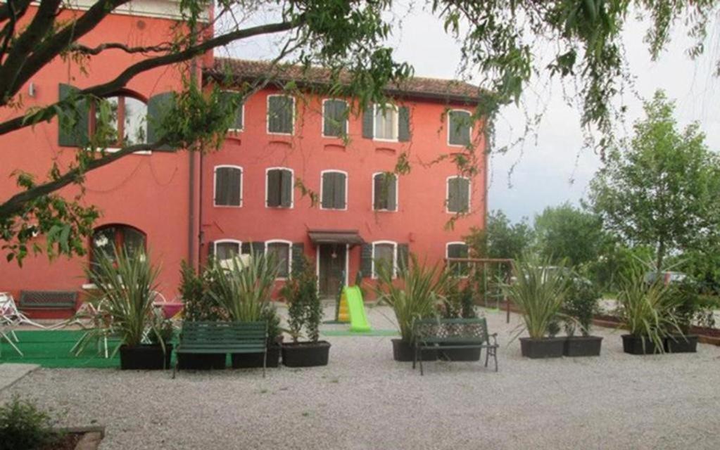 Quadrifoglio Relax Guest House San Dona di Piave Luaran gambar