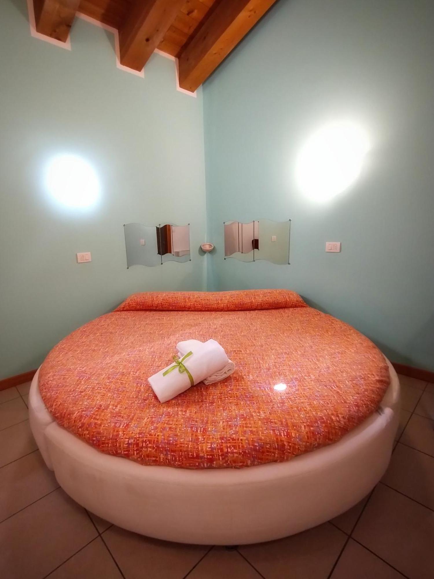 Quadrifoglio Relax Guest House San Dona di Piave Luaran gambar